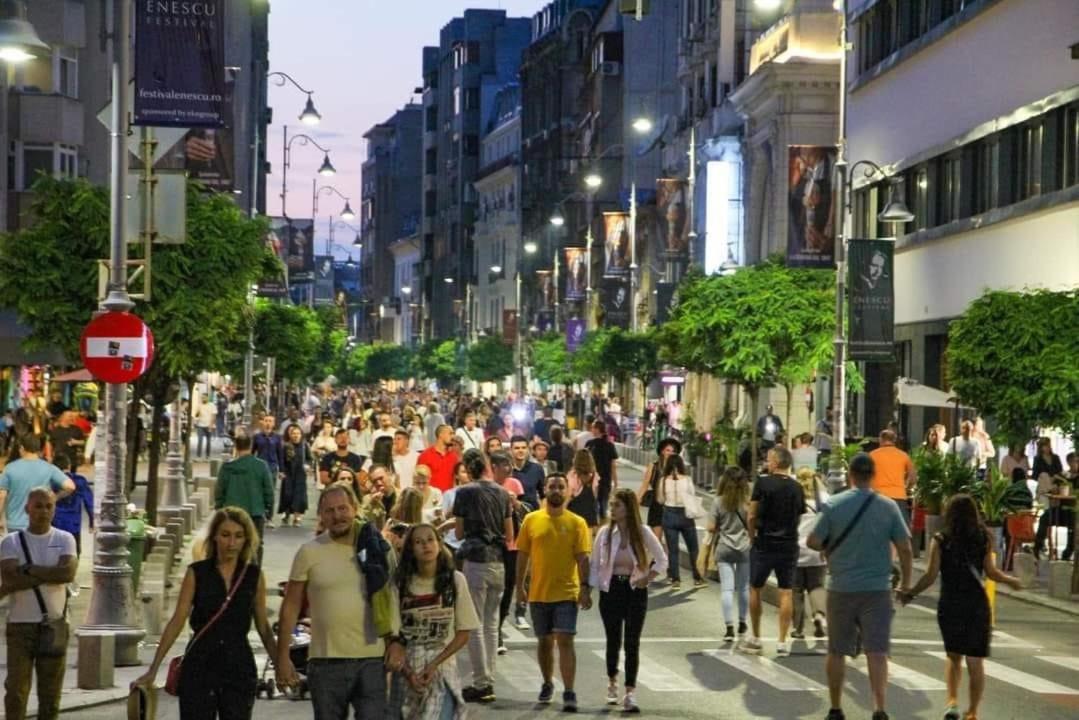 Ultracentral - Apartament Pe Calea Victoriei Bucarest Esterno foto